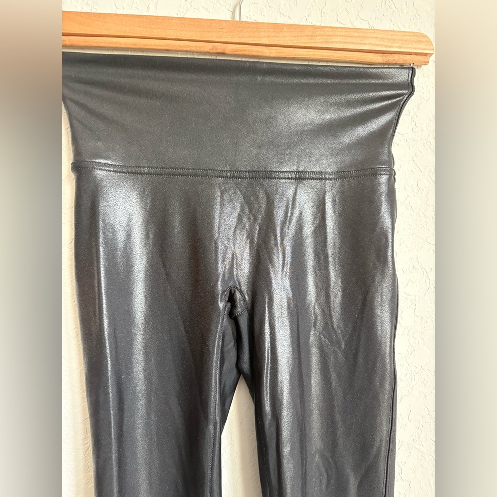 Spanx Womens High Waisted Faux Leggings Size Medium Goth Punk Moto Biker - Picture 3 of 10